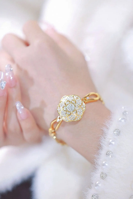 UTHAI Women's Watch Flip Cap Light Luxury Camellia Bracelet Wristwatch Waterproof Temperament Ladies Fashion Quartz Watches Gift