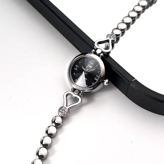 Women's Watch Compact and Exquisite Rose Love Bracelet Watch for Girls and Students Fashion quartz High Beauty Watch