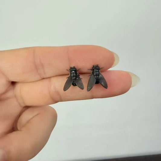 Cute Creative Flies Studs Earrings Prank Funny Mosquito Ear Stud Realistic Personality Mini Fly Earrings Girls