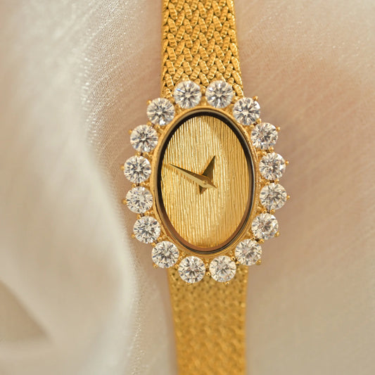 2025 New Women's Watch Medieval Diamond Vintage Retro Luxury Elegance High Quartz Retro Gold Clock
