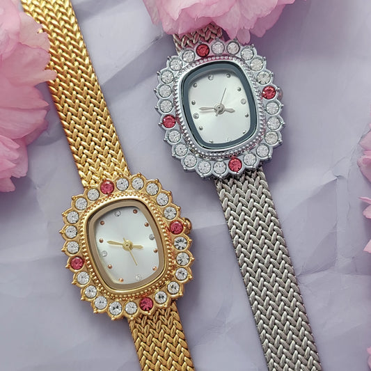 2025 New Bracelet Watch Exquisite Lady Style Versatile Girlfriend Gift Fashion Accessories Diamond encrusted Watch