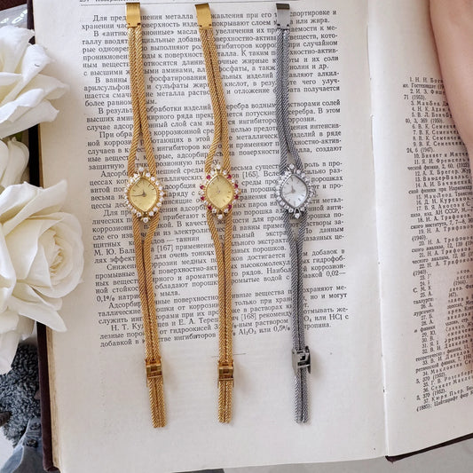 Vintage style retro light luxury exquisite  high-end  women's watch fashionab Diamonds  Crystal  High quality