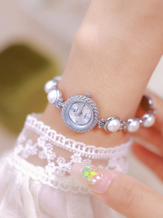 UTHAI Watch For Women Small Fragrance Medieval Luxury Pearl Bracelet Watch Temperament Waterproof Ladies Fashion Quartz Watches