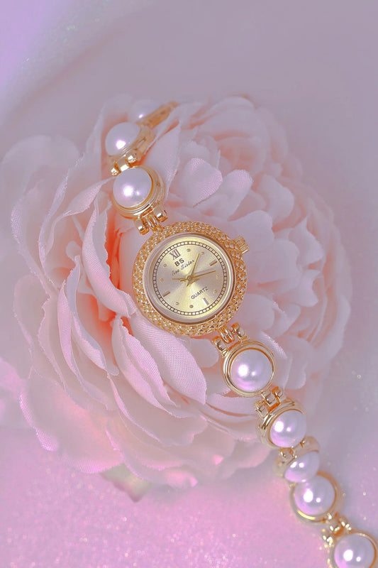 UTHAI Watch For Women Small Fragrance Medieval Luxury Pearl Bracelet Watch Temperament Waterproof Ladies Fashion Quartz Watches
