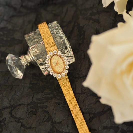 2025 New Women's Watch Medieval Diamond Vintage Retro Luxury Elegance High Quartz Retro Gold Clock