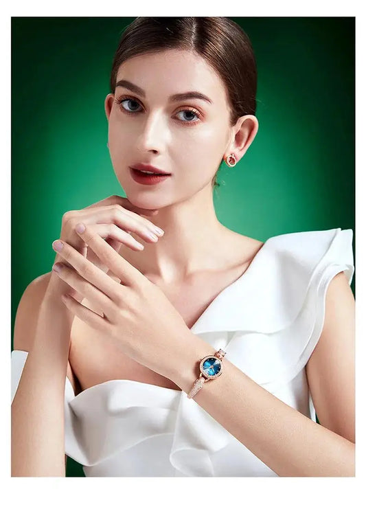 2025 Ladies Fashion Quartz Watch Waterproof Luxury Diamond Inlaid Charming Bracelet Jewelry Full of Sparkling Stones for Women