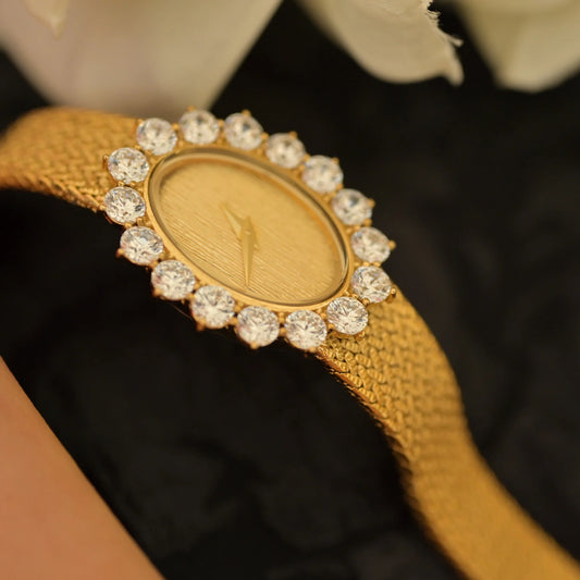 2025 New Women's Watch Medieval Diamond Vintage Retro Luxury Elegance High Quartz Retro Gold Clock