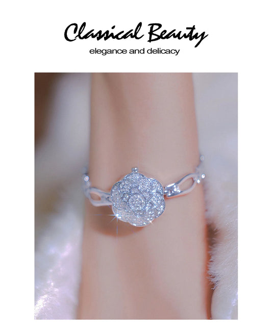 UTHAI Women's Watch Flip Cap Light Luxury Camellia Bracelet Wristwatch Waterproof Temperament Ladies Fashion Quartz Watches Gift