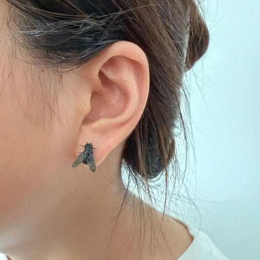 Cute Creative Flies Studs Earrings Prank Funny Mosquito Ear Stud Realistic Personality Mini Fly Earrings Girls