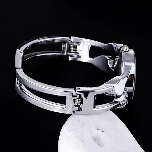 UTHAI Watch For Women Fashion Steel Band Light Luxury Bracelet Korean Version Love Girl Student Quartz Wristwatches Gift