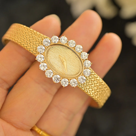 2025 New Women's Watch Medieval Diamond Vintage Retro Luxury Elegance High Quartz Retro Gold Clock