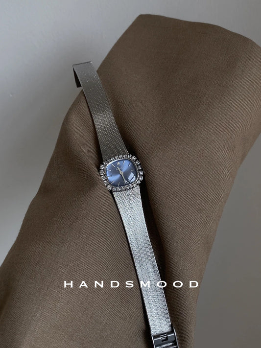 Vintage style, retro, light luxury, exquisite and high-end, navy blue women's watch, fashionable temperament, niche watch
