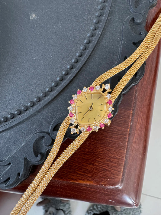 Vintage style retro light luxury exquisite  high-end  women's watch fashionab Diamonds  Crystal  High quality