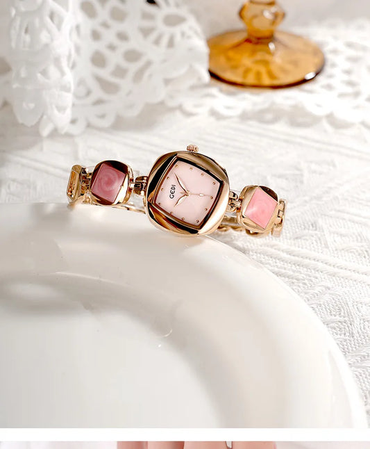 Women Bracelet Watch Light Luxury Creative Irregular Diamond shaped Watches Ladies Premium Exquisite Gem Quartz Wristwatch Gift