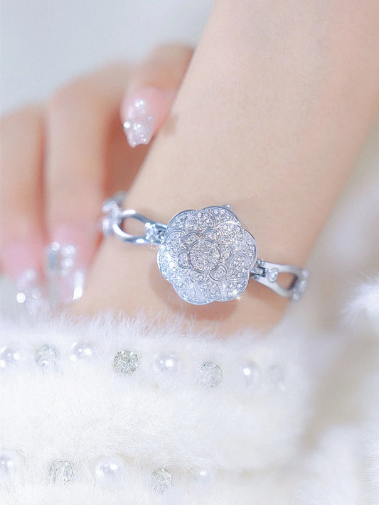 UTHAI Women's Watch Flip Cap Light Luxury Camellia Bracelet Wristwatch Waterproof Temperament Ladies Fashion Quartz Watches Gift